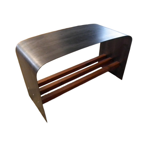 Metalowa ławka